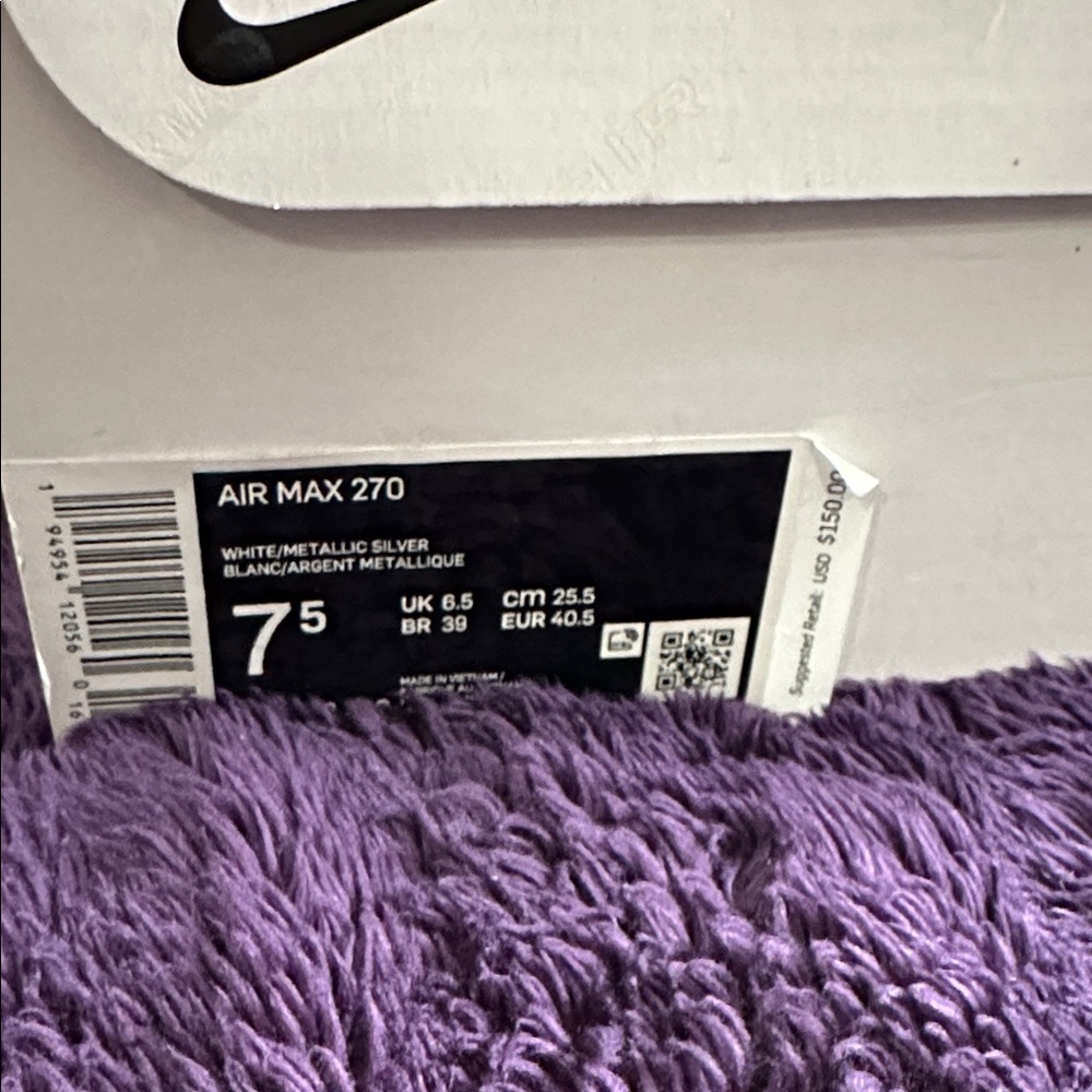 Nike Air Max 270 White and Navy Men's Sneakers - Picture 5 of 5